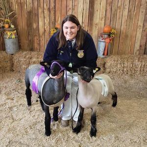 Meet your Posher, Kara